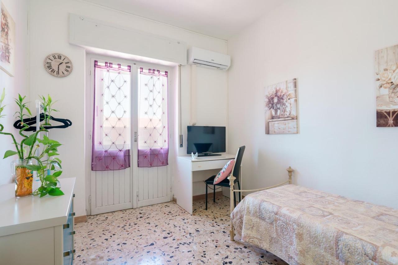 B&B Pothos - Eng Ita - Air Conditioning Wi-Fi Fridge Netflix Local Guide - Aria Condizionata, Frigo, Internet, Guida Locale Cagliari Bagian luar foto