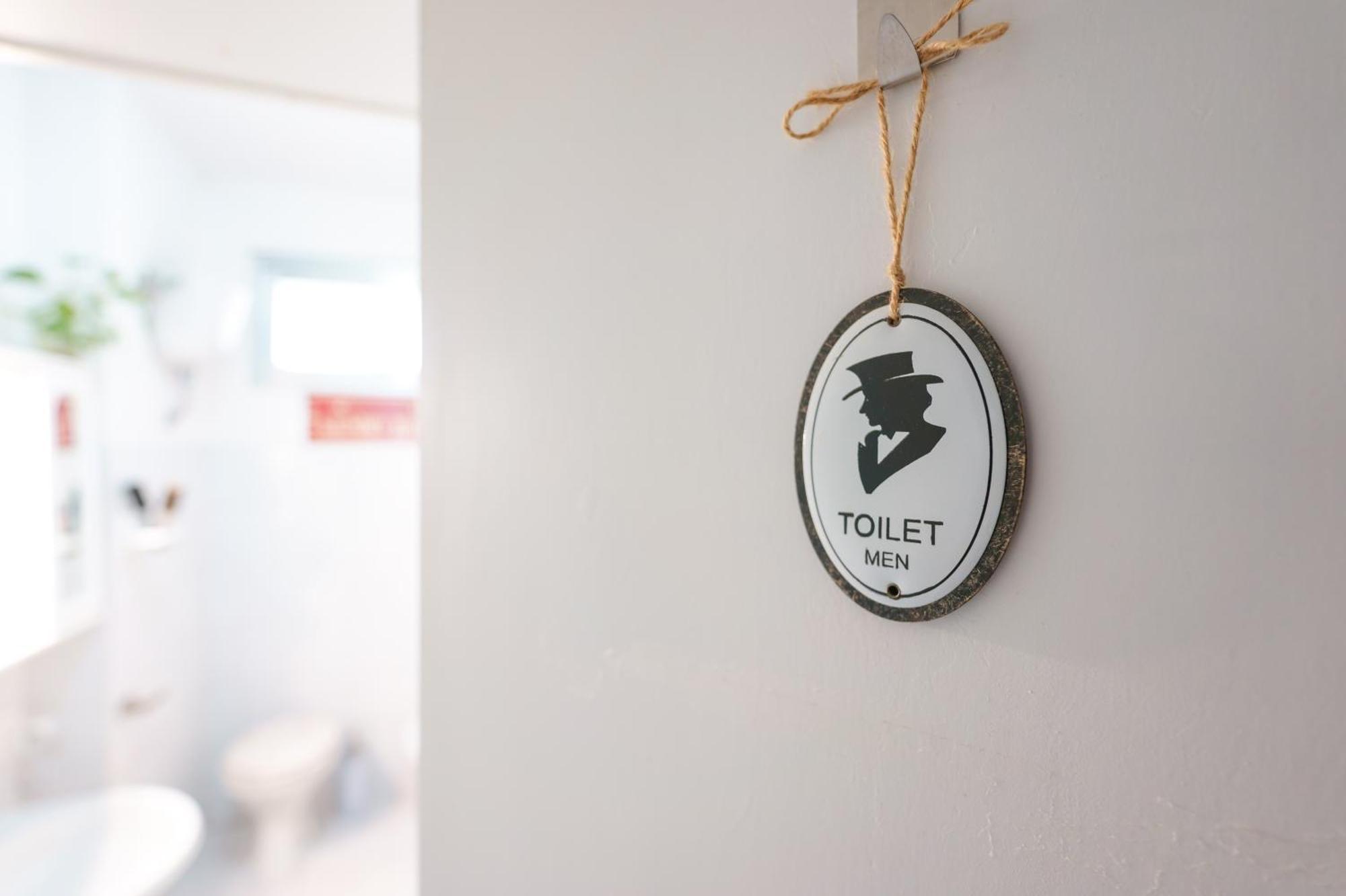 B&B Pothos - Eng Ita - Air Conditioning Wi-Fi Fridge Netflix Local Guide - Aria Condizionata, Frigo, Internet, Guida Locale Cagliari Bagian luar foto